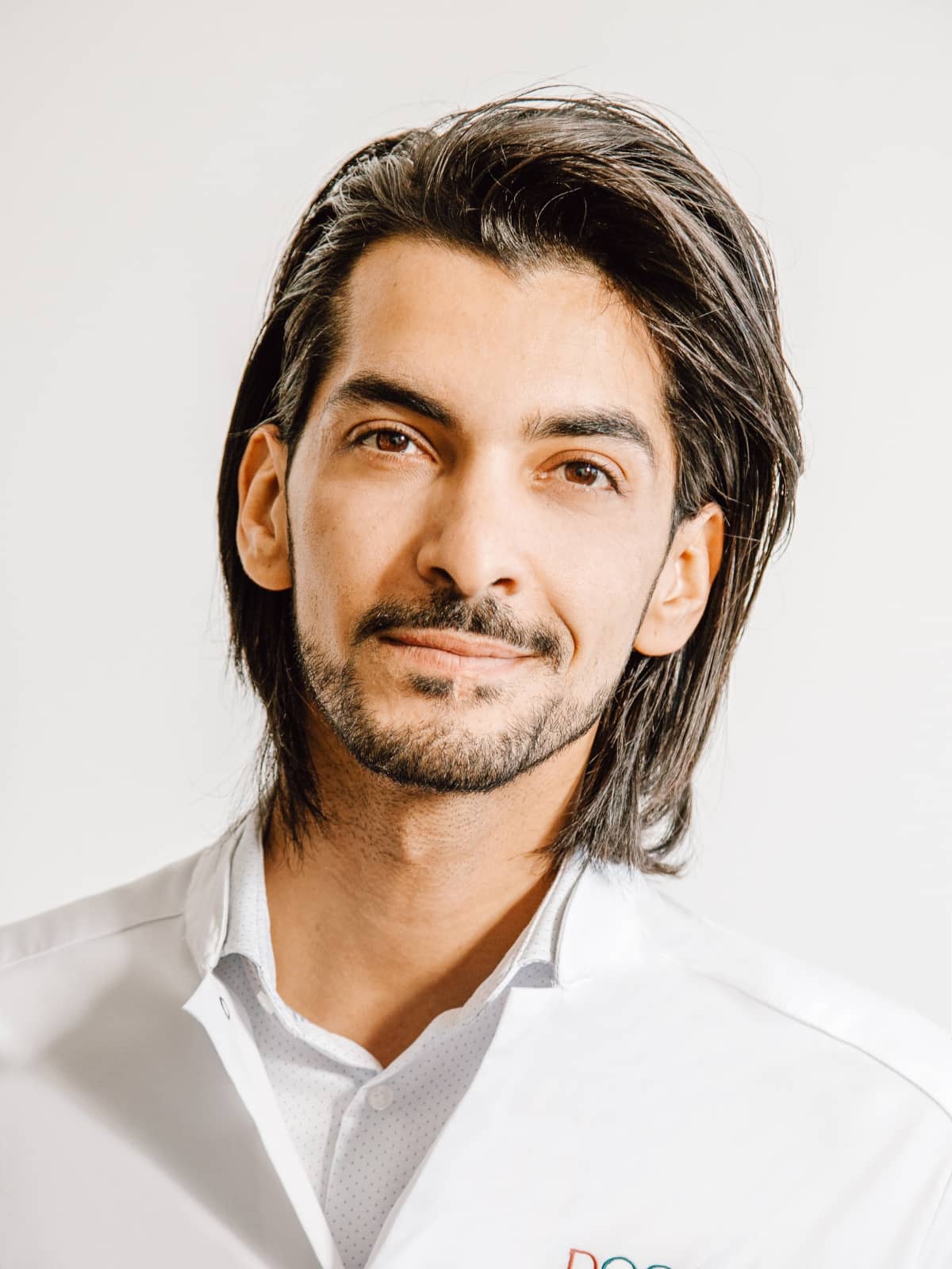 Dr./Univ. (Constantine) Alias Djermane, ärztlicher Leiter von DOC.ALIAS